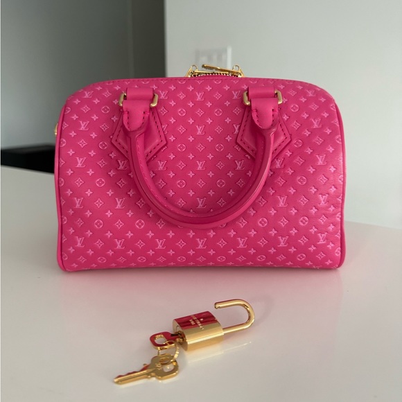 Handbags - LOUIS VUITTON PINK BAG Speedy Bandoulière 20